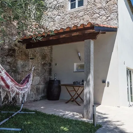Mountain With Swimming Pool منزل ريفي